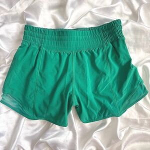 Lululemon Hotty Hot High-Rise Lined Shorts Green Size 4